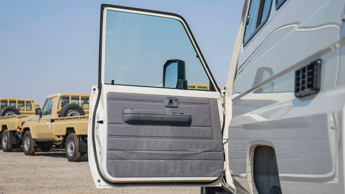 Toyota Land Cruiser 78 LX 2026 European Specs-11-11