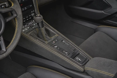 Porsche 718 Spyder RS-6