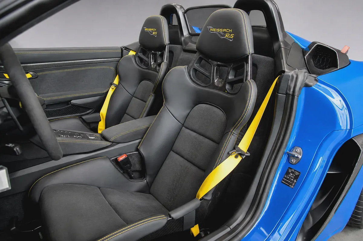 Porsche 718 Spyder RS-2-2