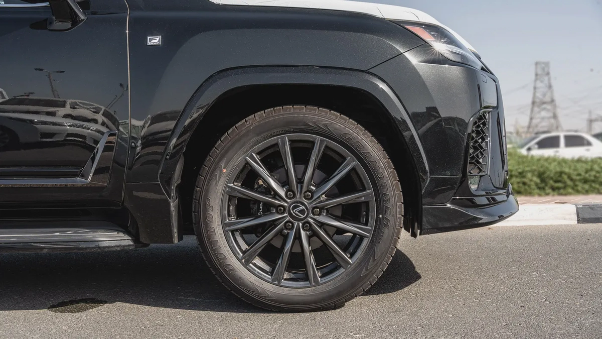 2026 Lexus LX600 F-Sport 3.5L AT Petrol (Black-Red)-5-5