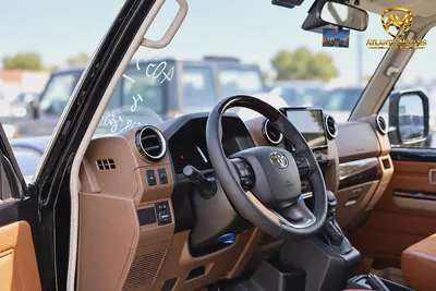 2026 Toyota Land Cruiser 70 Series LC 76 VXR GCC Specs-9