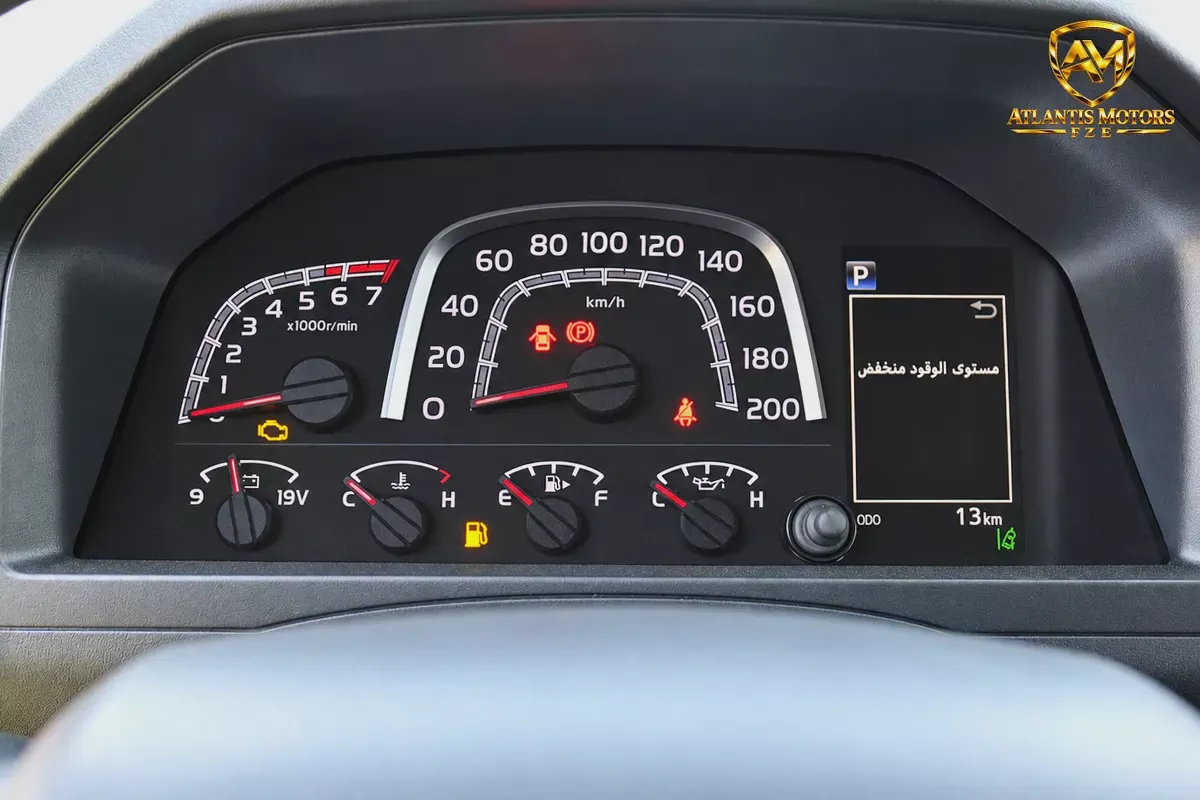 2026 Toyota Land Cruiser 70 Series LC 76 VXR GCC Specs-7-7