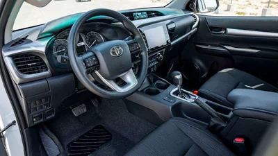 Toyota Hilux SGLX toyota hilux 2.4L DIESEL FULL OPTION-11
