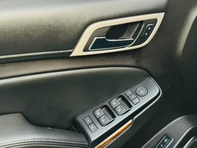جي إم سي يوكون XL دينالي 2015 خليجي | فل أوبشن رقم 1 | محرك 6.2L V8 بقوة 420 حصان | الشكل الطويل | 8-11