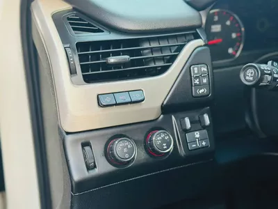 جي إم سي يوكون XL دينالي 2015 خليجي | فل أوبشن رقم 1 | محرك 6.2L V8 بقوة 420 حصان | الشكل الطويل | 8-16