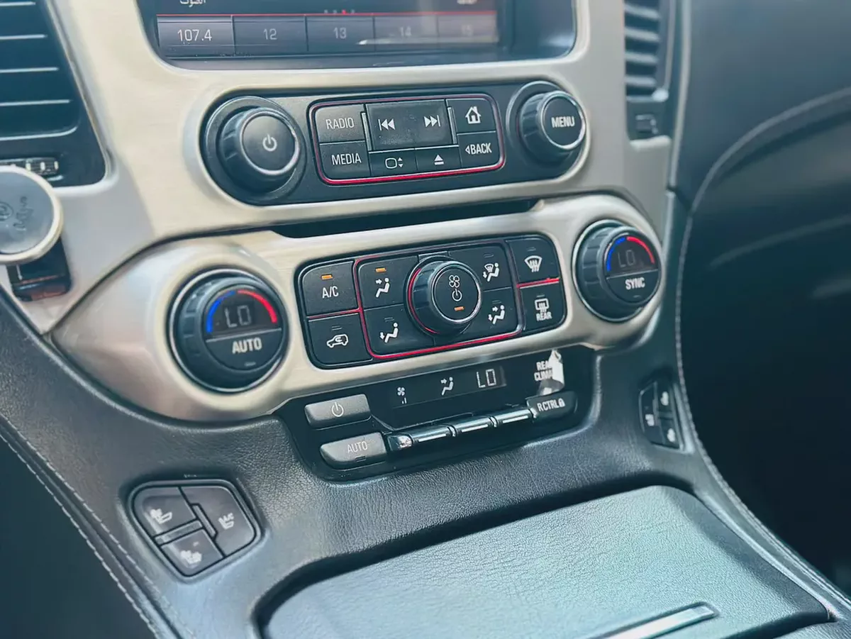 جي إم سي يوكون XL دينالي 2015 خليجي | فل أوبشن رقم 1 | محرك 6.2L V8 بقوة 420 حصان | الشكل الطويل | 8-17-17
