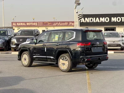 Toyota Land Cruiser  EXPORT ONLY - 2026 LC300 VX 4.0L (GCC Specification)-4