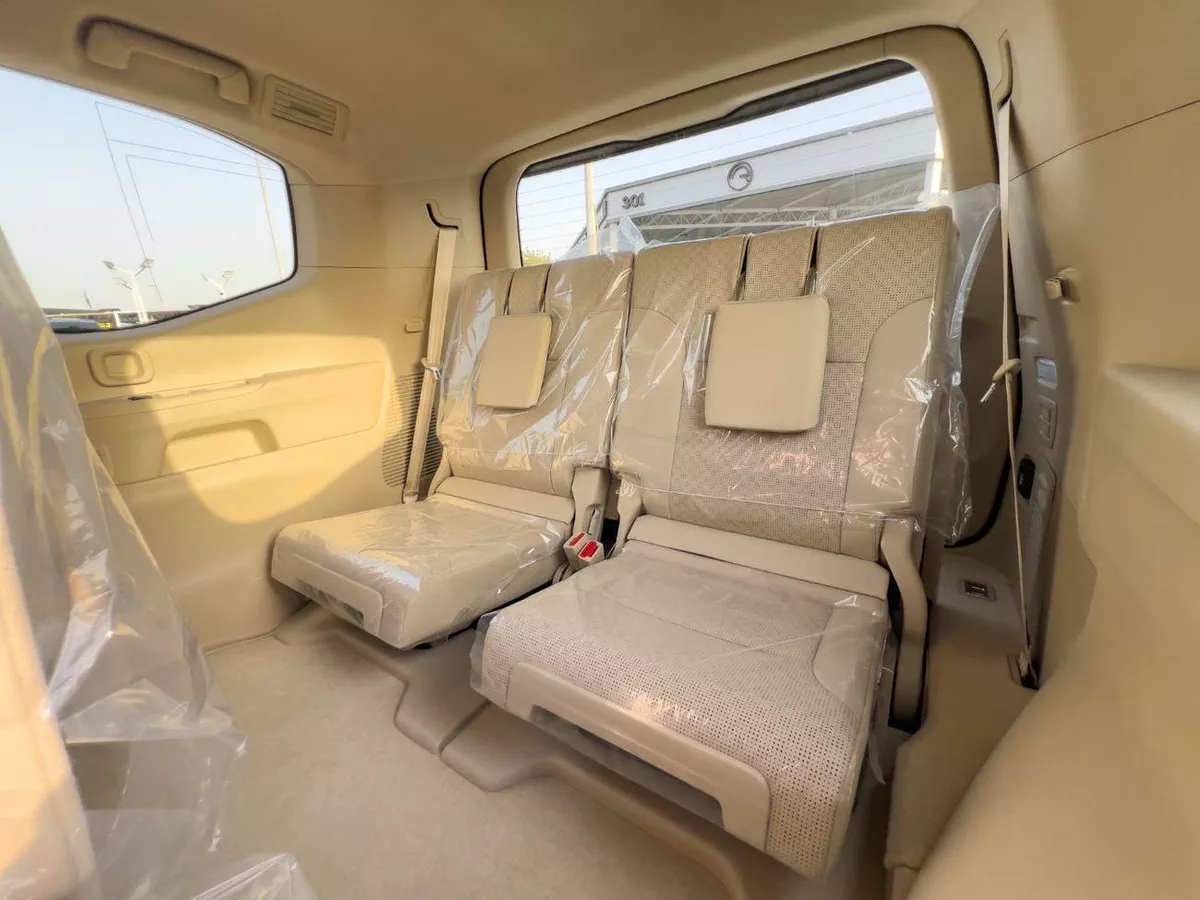 Toyota Land Cruiser  EXPORT ONLY - 2026 LC300 VX 4.0L (GCC Specification)-11-0