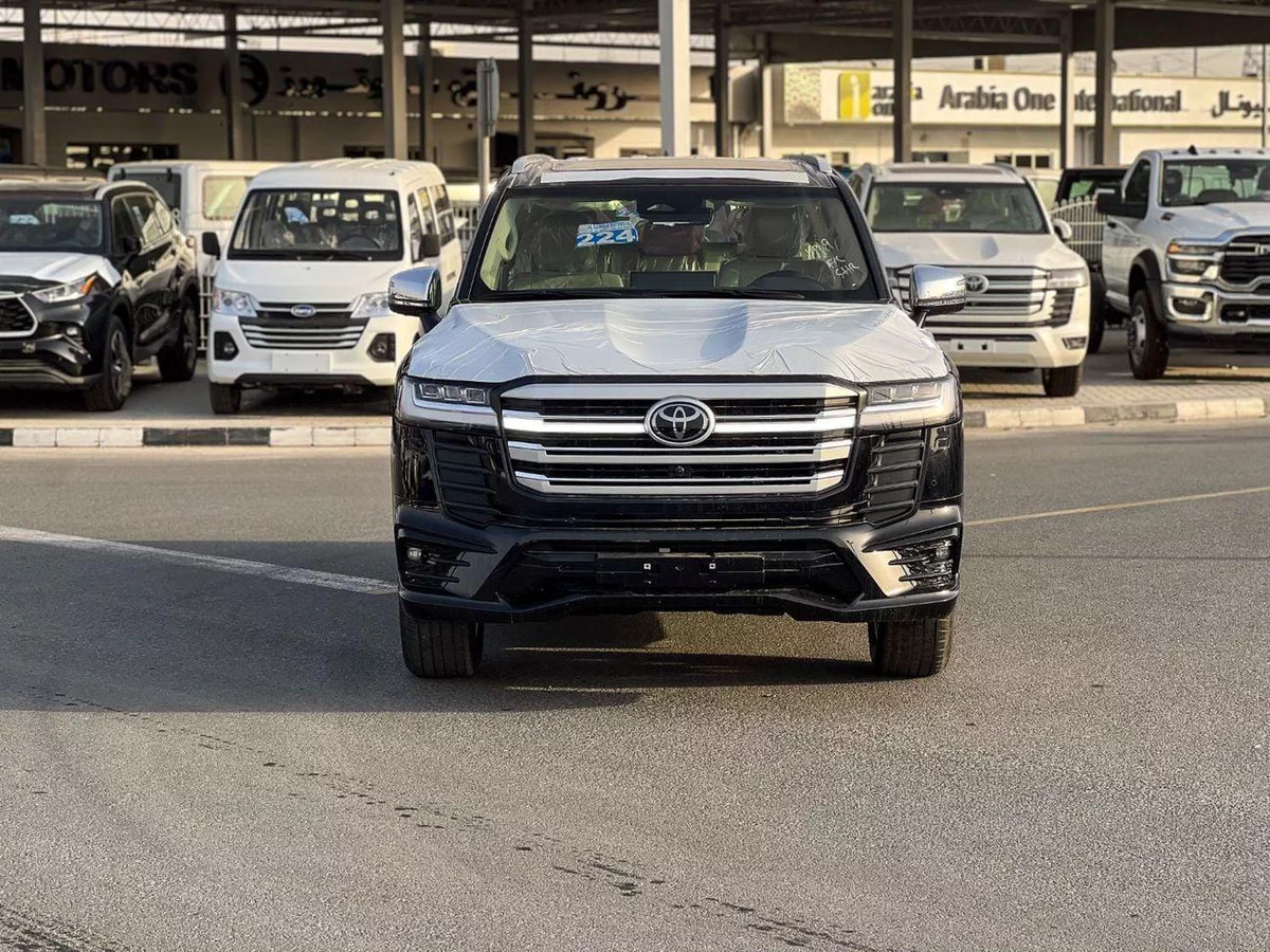 Toyota Land Cruiser  EXPORT ONLY - 2026 LC300 VX 4.0L (GCC Specification)-1-0