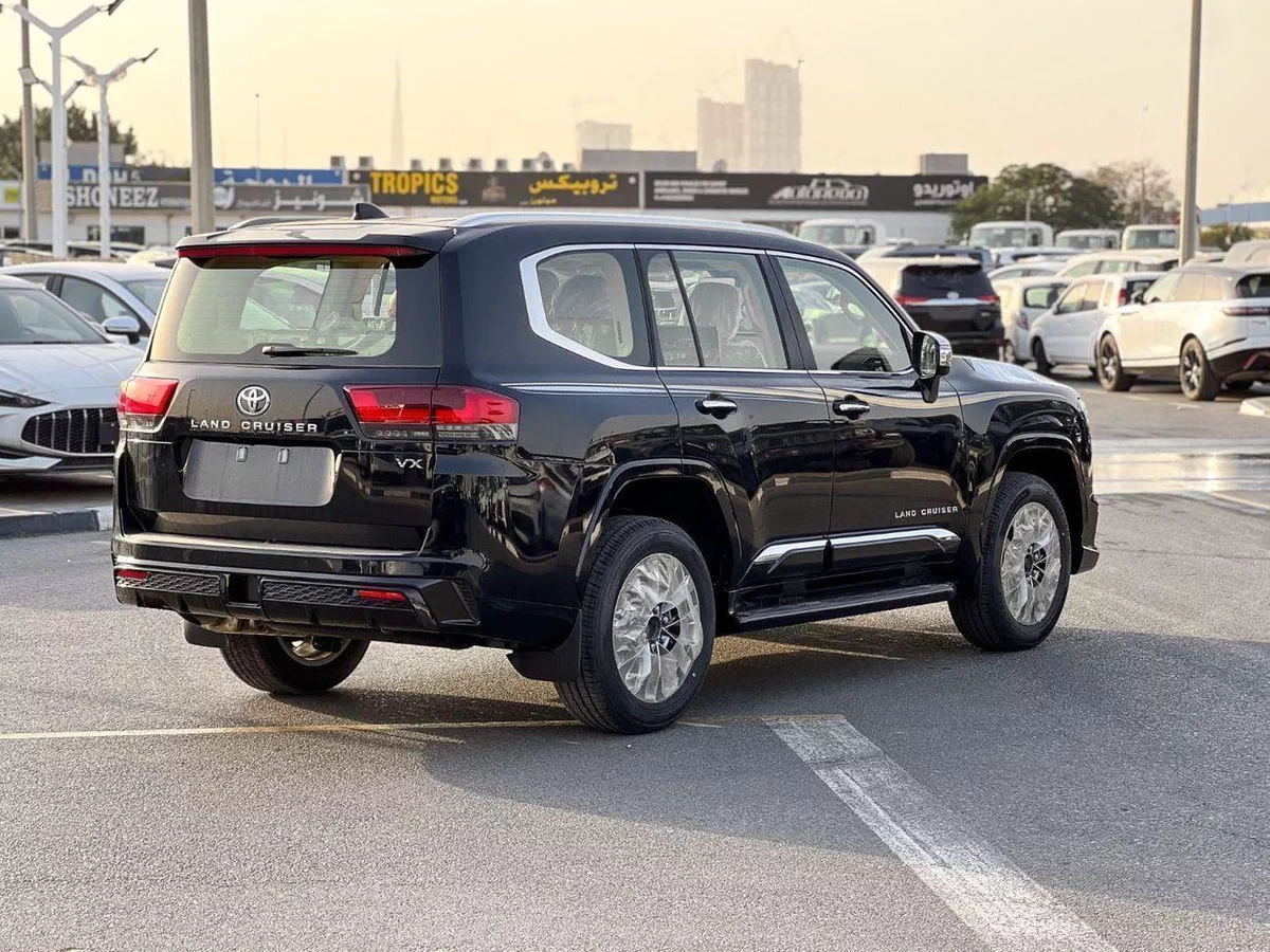 Toyota Land Cruiser  EXPORT ONLY - 2026 LC300 VX 4.0L (GCC Specification)-6-0