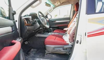 2026 Toyota Hilux Double Cab DLS GCC Specs-12