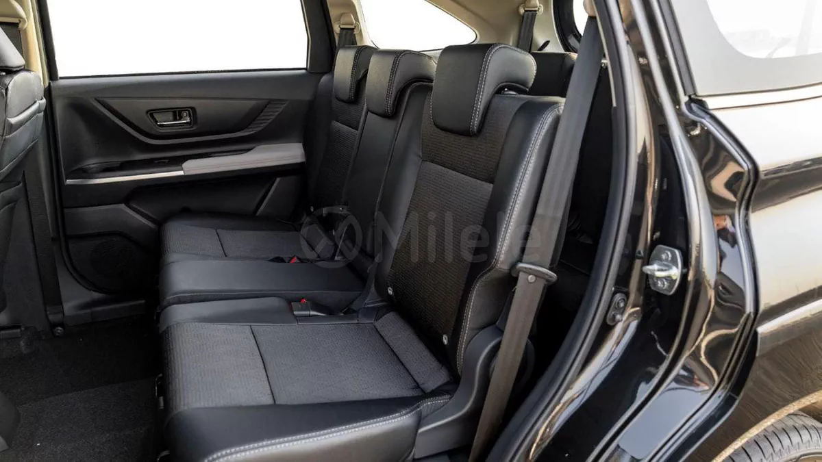 Toyota Veloz GX-8-0