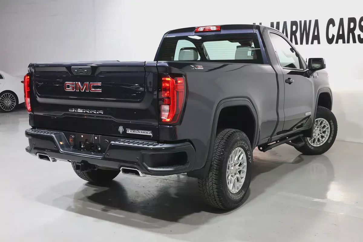 Brand New 2024 GMC Sierra 1500 Elevation | GCC Specs | Zero KM-3-3