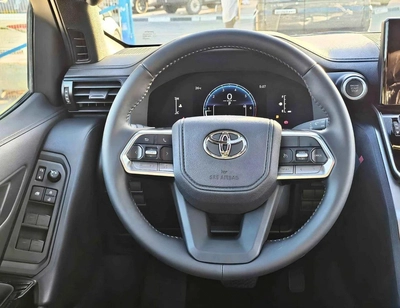 Toyota Land Cruiser GXR BASIC / SUNROOF / LEATHER WITH DRIVER POWER SEAT (CODE # GXR4B)-9