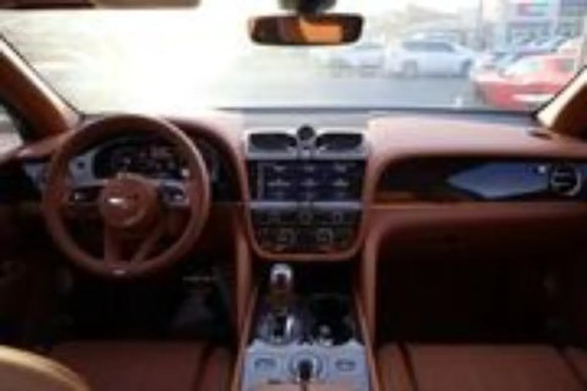 New Bentley Bentayga 4.0L V8 Design Series 2022-3-3