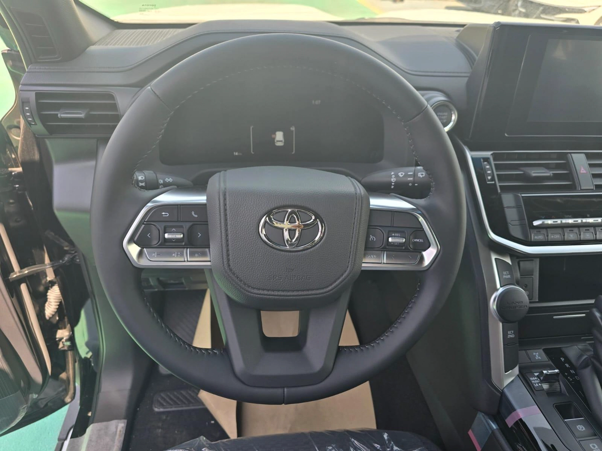 TOYOTA LAND CRUISER GXR 4.0L V6 PETROL 2026-1-1