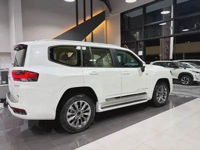 Brand New Toyota Land Cruiser 2026 GXR 3.5L HYBRID TT MAX - GCC Specs-1