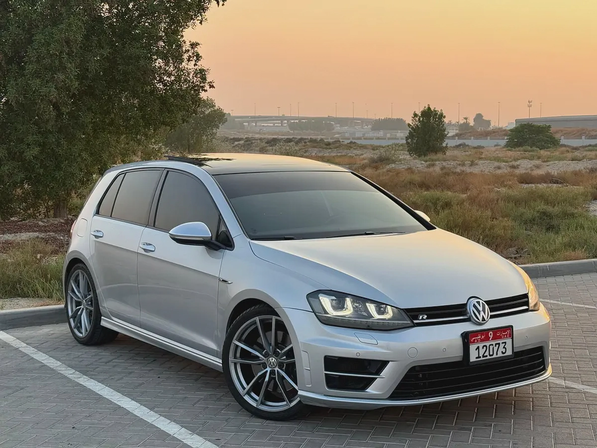Volkswagen Golf R 2017 GCC Specs-1-1