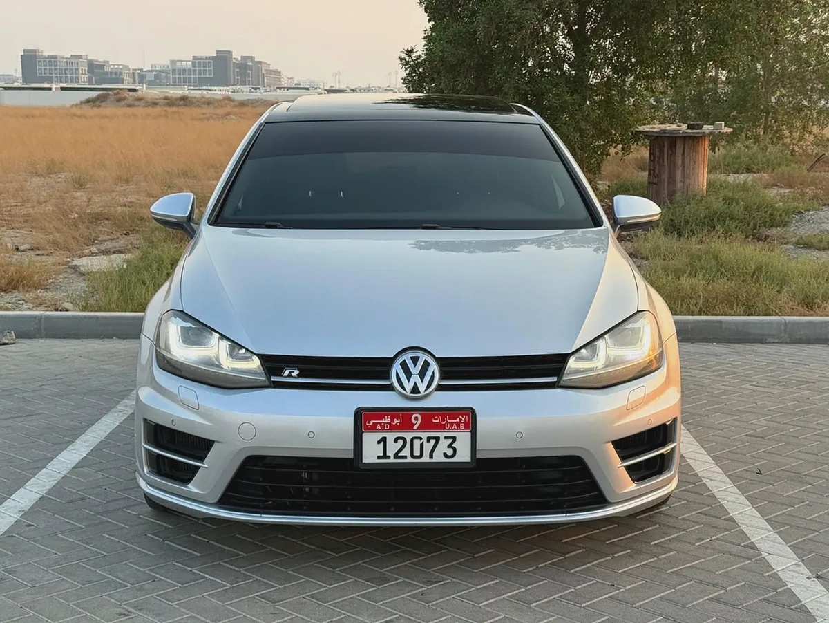 Volkswagen Golf R 2017 GCC Specs-2-2