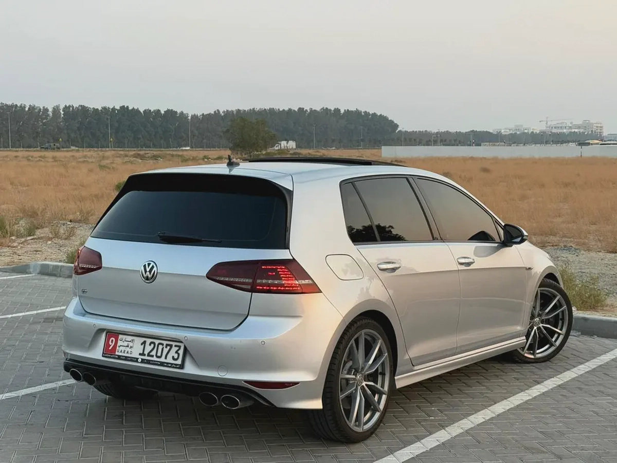 Volkswagen Golf R 2017 GCC Specs-4-4