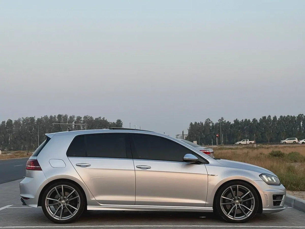 Volkswagen Golf R 2017 GCC Specs-5-5