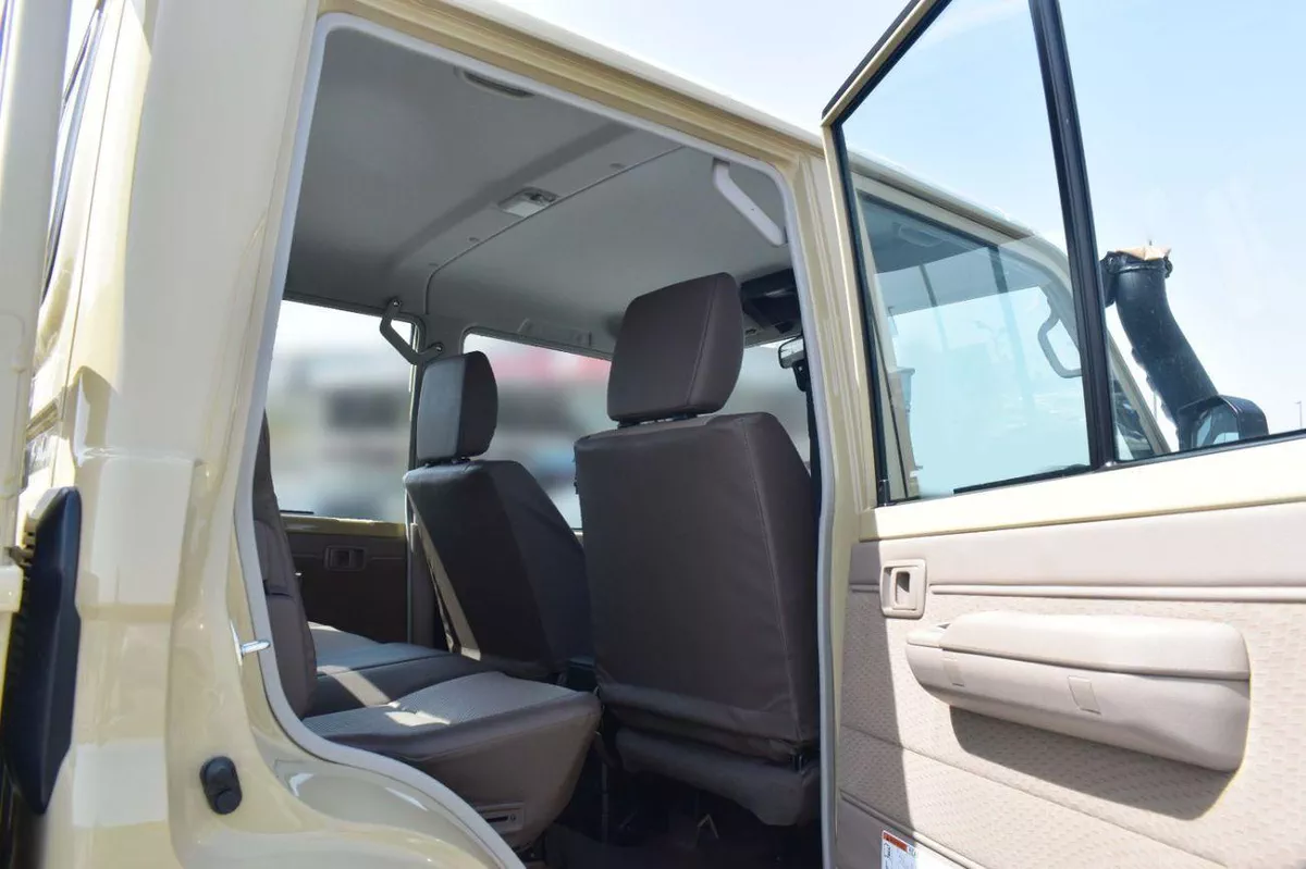 Toyota Land Cruiser Pick Up LC79 DC 2.8L AT GCC 2025-14-0