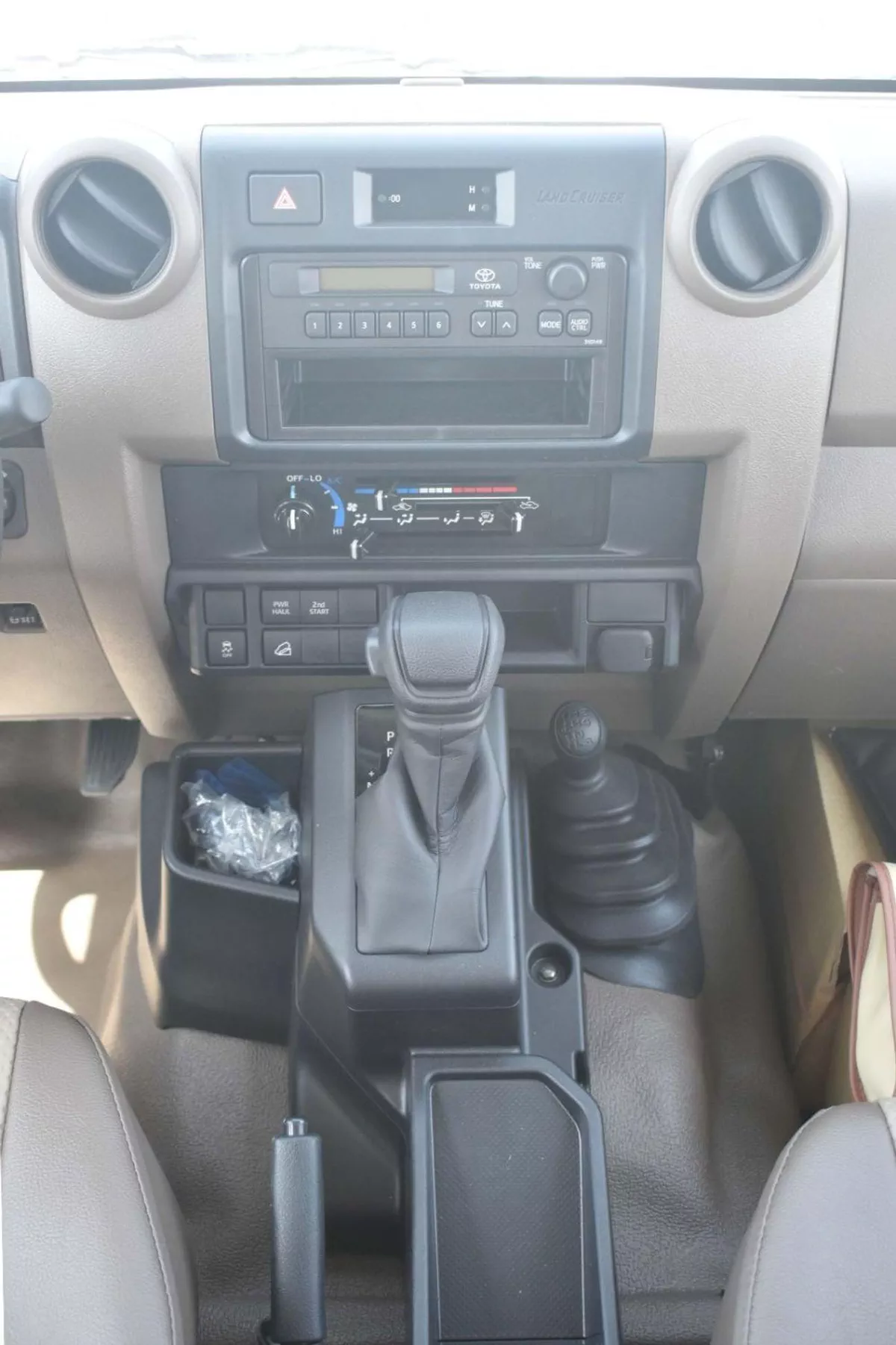 Toyota Land Cruiser Pick Up LC79 DC 2.8L AT GCC 2025-8-0