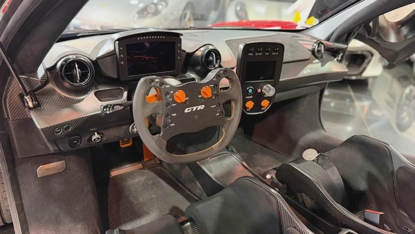 MCLAREN SENNA GTR LANZANTE. ROAD LEGAL, GTR CHASSIS, NO 1 OUT OF 75