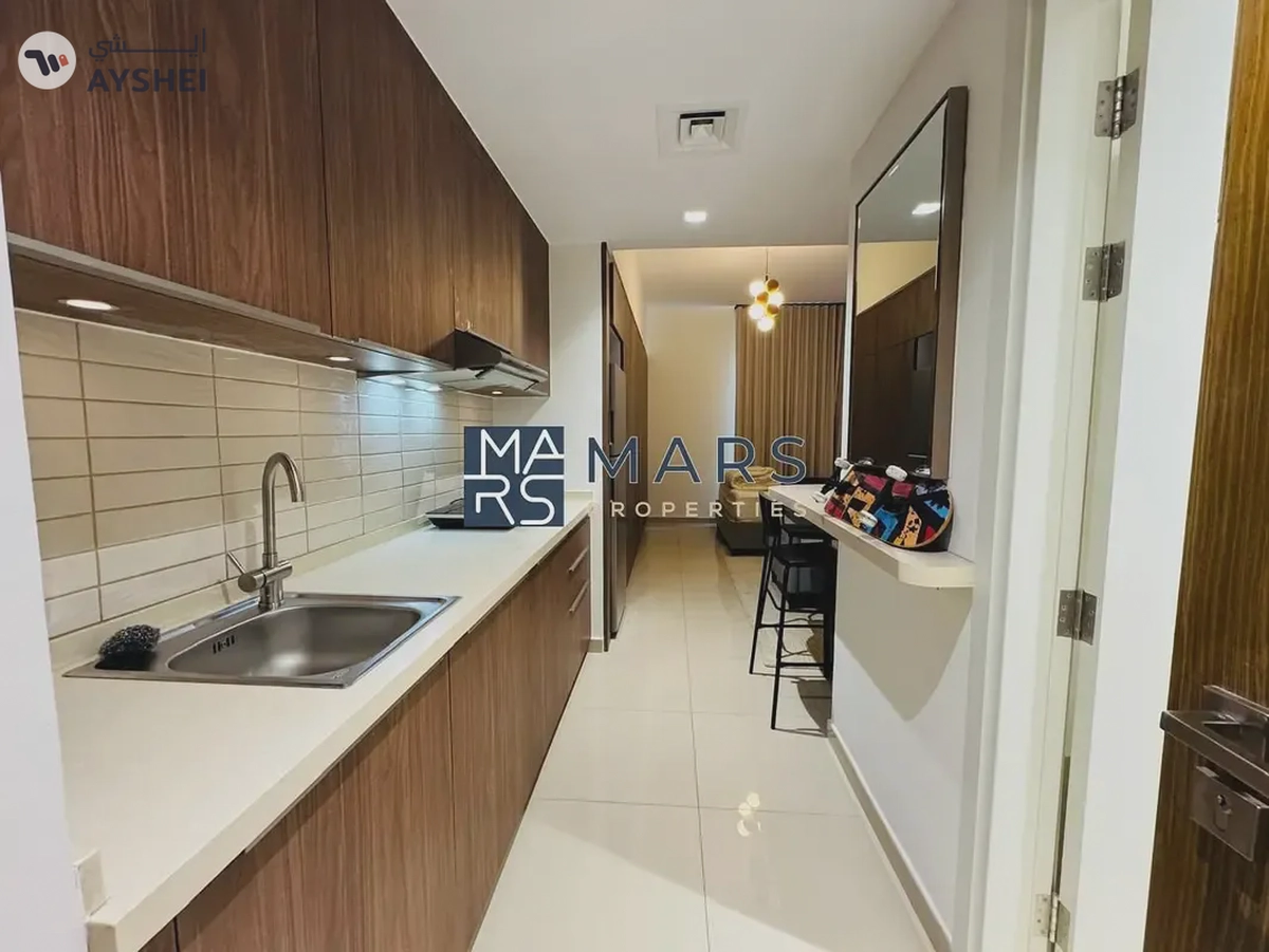 Bright & Spacious– Ideal for Comfort and Convenience!