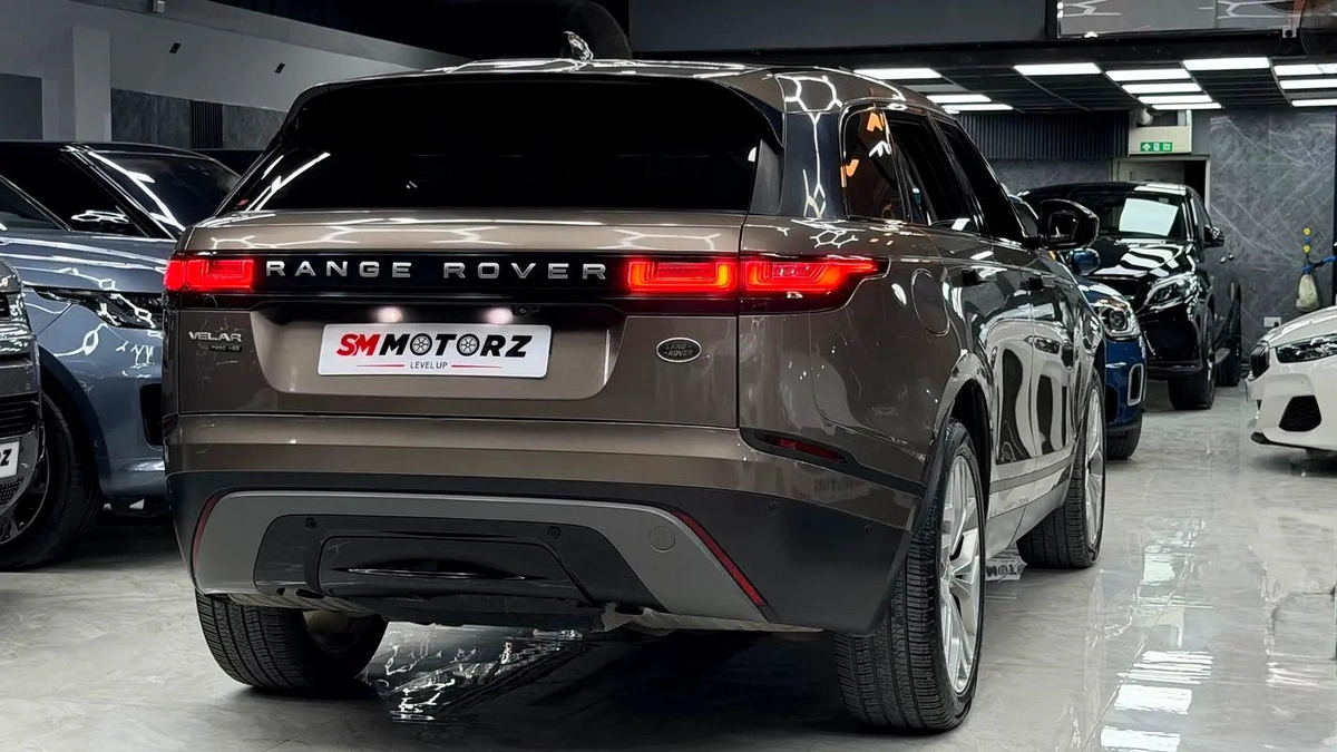 2018 Land Rover Range Rover Velar P250 HSE | GCC Specs | Low Mileage-3-3