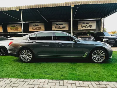 BMW 7-Series 740Li 2017 | GCC Specs | Pristine Condition-3