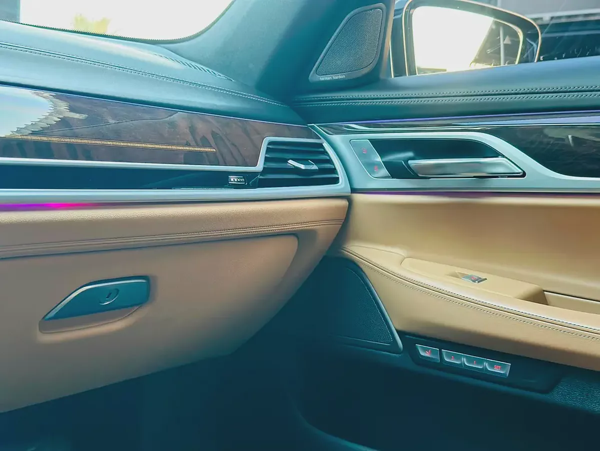 BMW 7-Series 740Li 2017 | GCC Specs | Pristine Condition-14-14