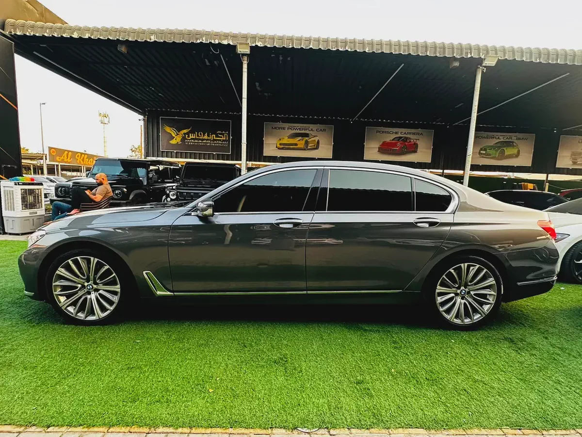 BMW 7-Series 740Li 2017 | GCC Specs | Pristine Condition-5-5