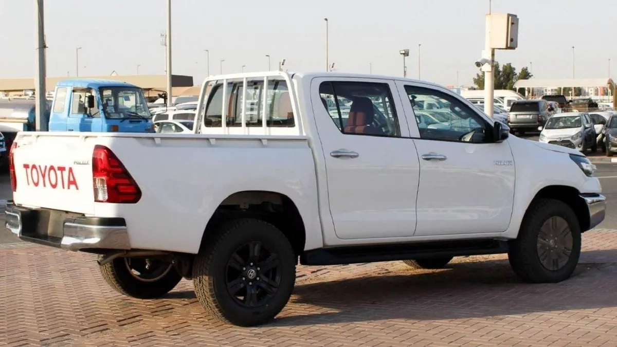 Toyota Hilux GLX HILUX 2.7L AT MED OPTION-7-0
