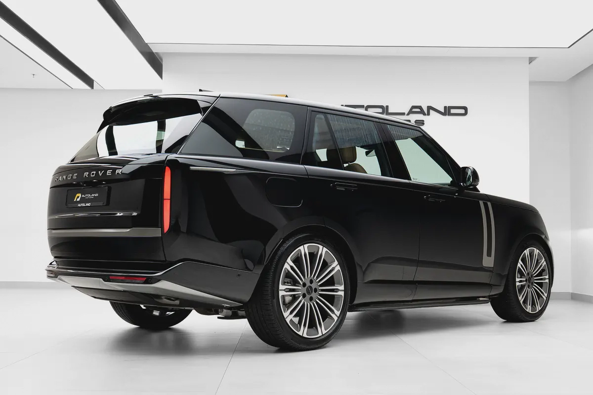2026 RANGE ROVER P400 HSE MAIN DEALER WARRANTY 5 YEARS