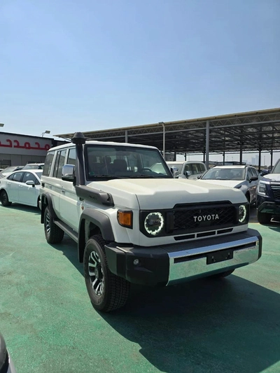 Toyota Land Cruiser 70 LX 4.0L (5 DOOR)-0