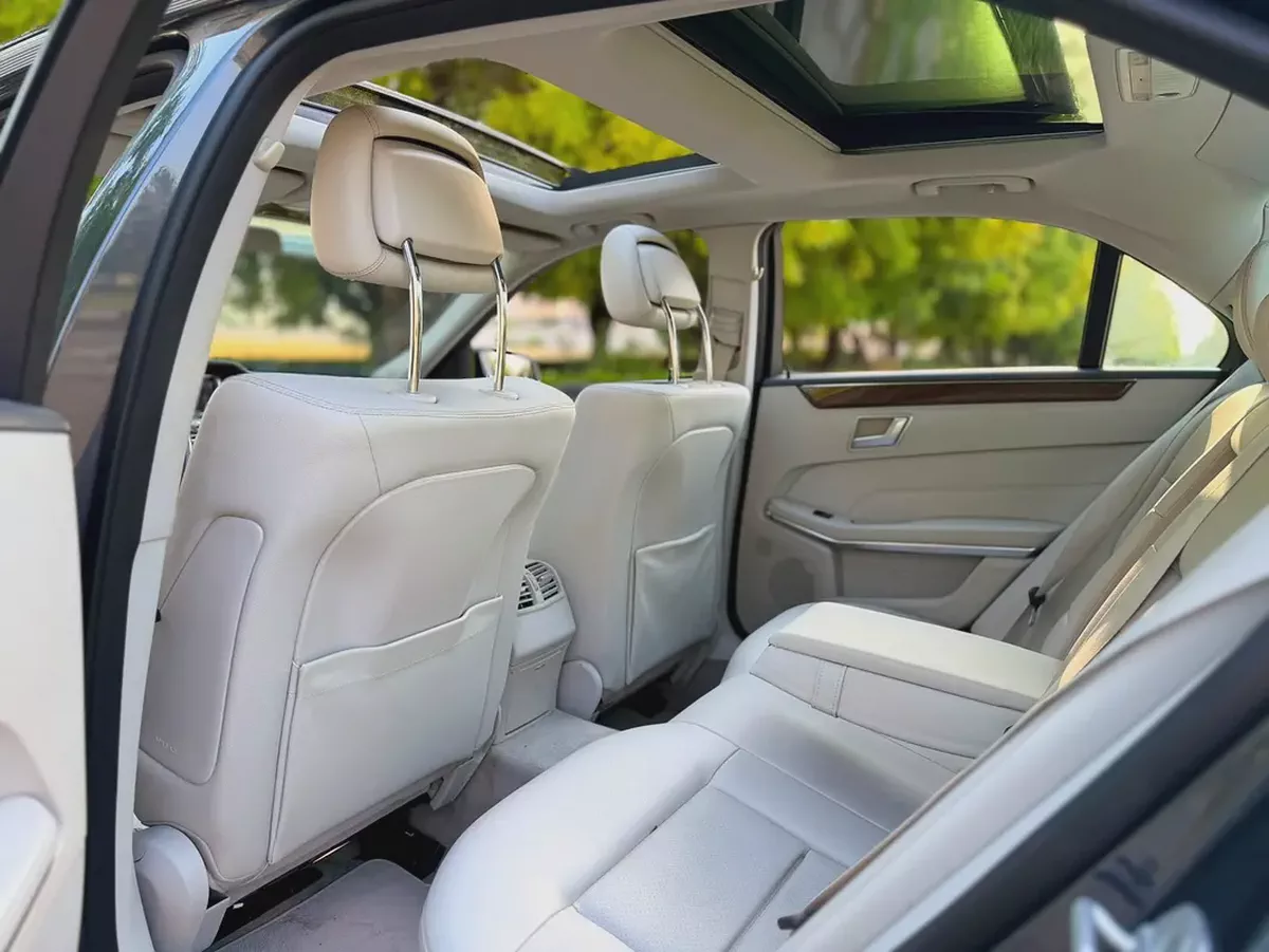 2015 Mercedes-Benz E-Class E 350 - Pristine Condition, Fully Loaded-16-16