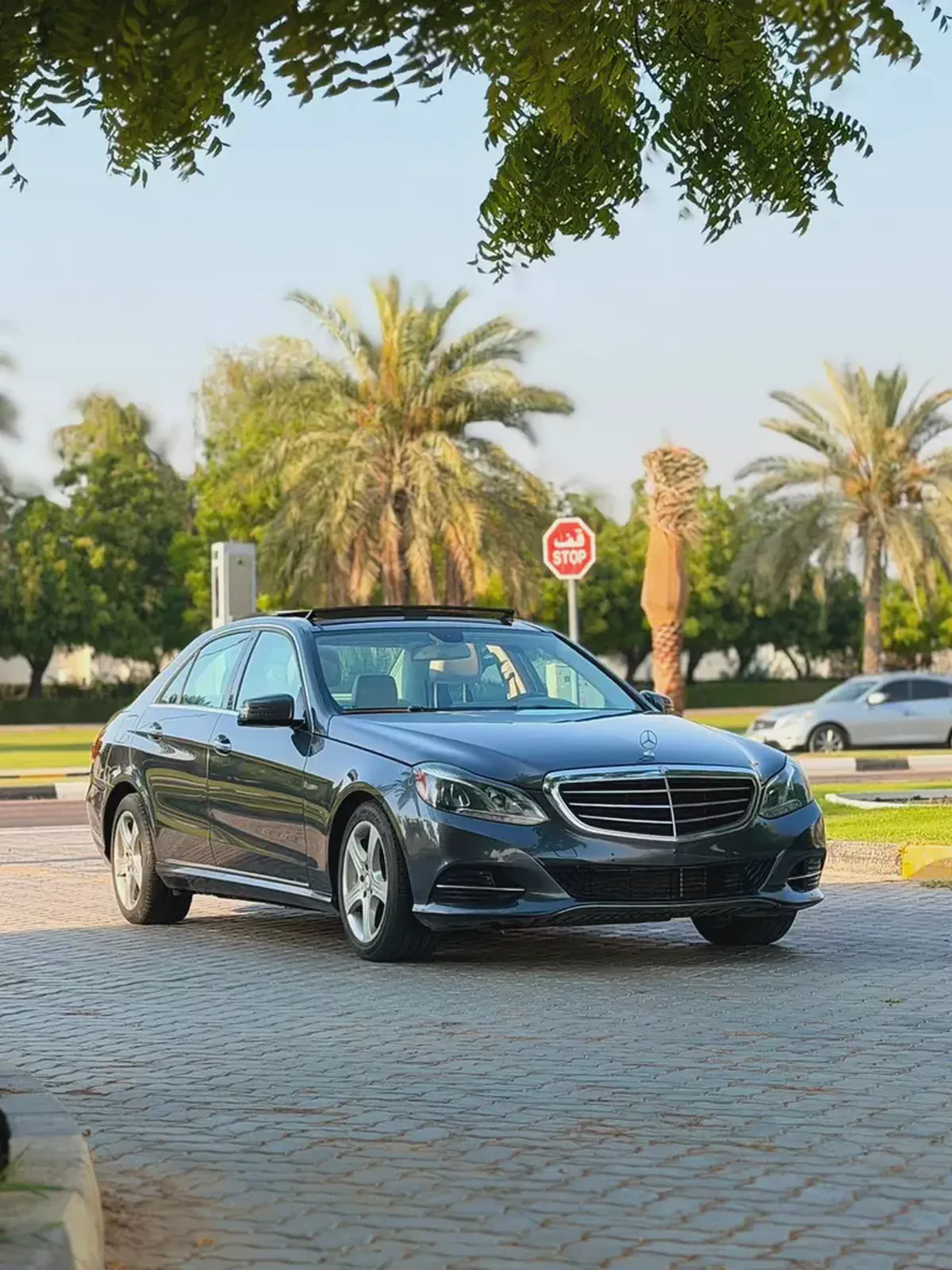 2015 Mercedes-Benz E-Class E 350 - Pristine Condition, Fully Loaded-3-3