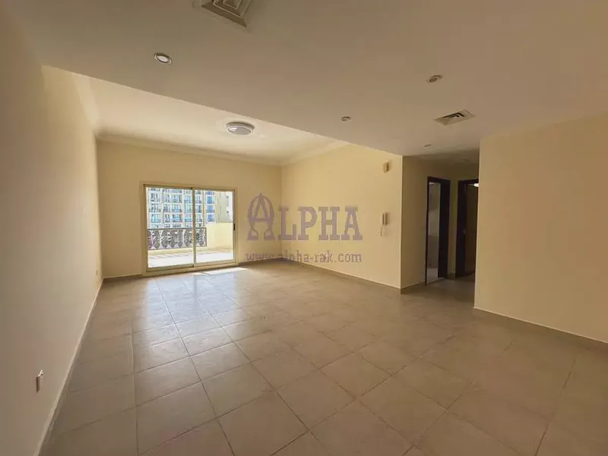 Parking view| Spacious Balcony|Vibrant Apartment-3-3