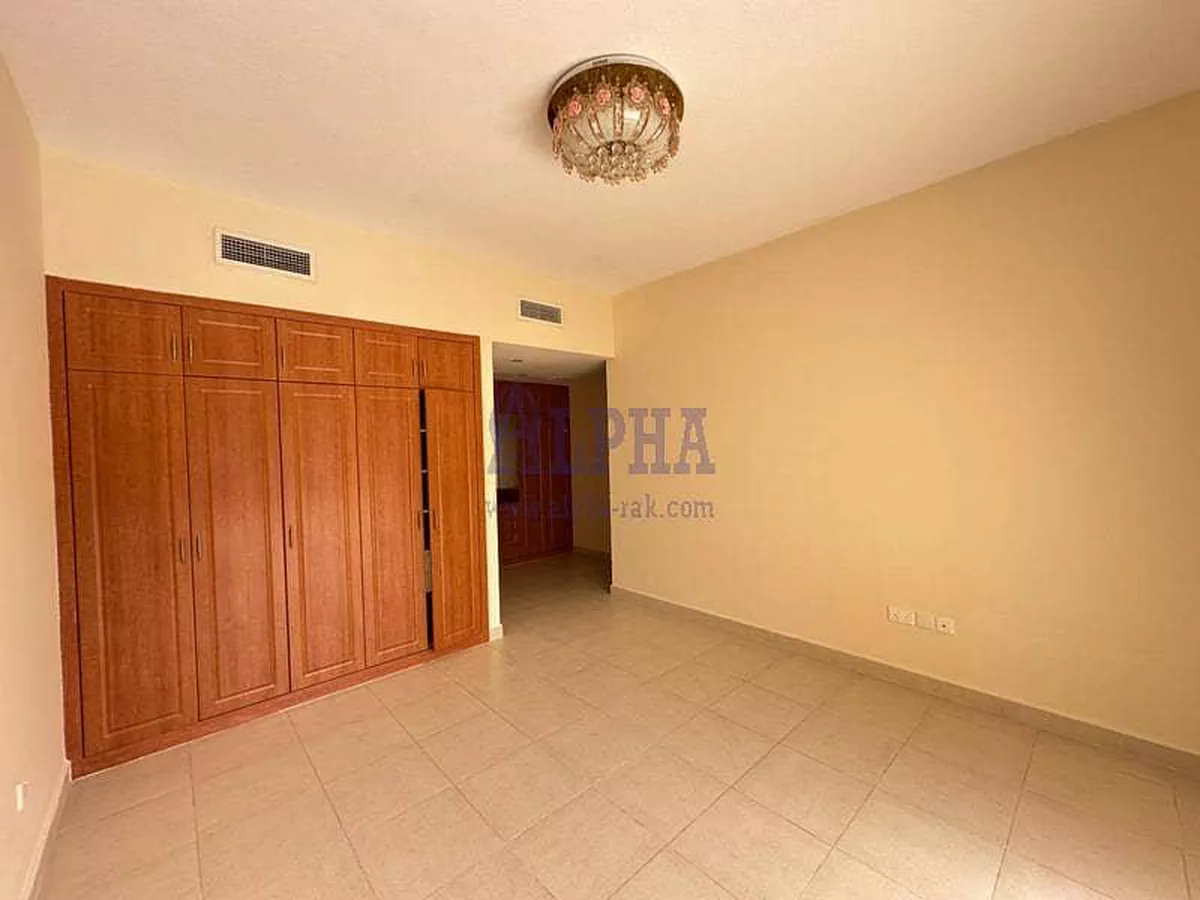 Parking view| Spacious Balcony|Vibrant Apartment-4-4