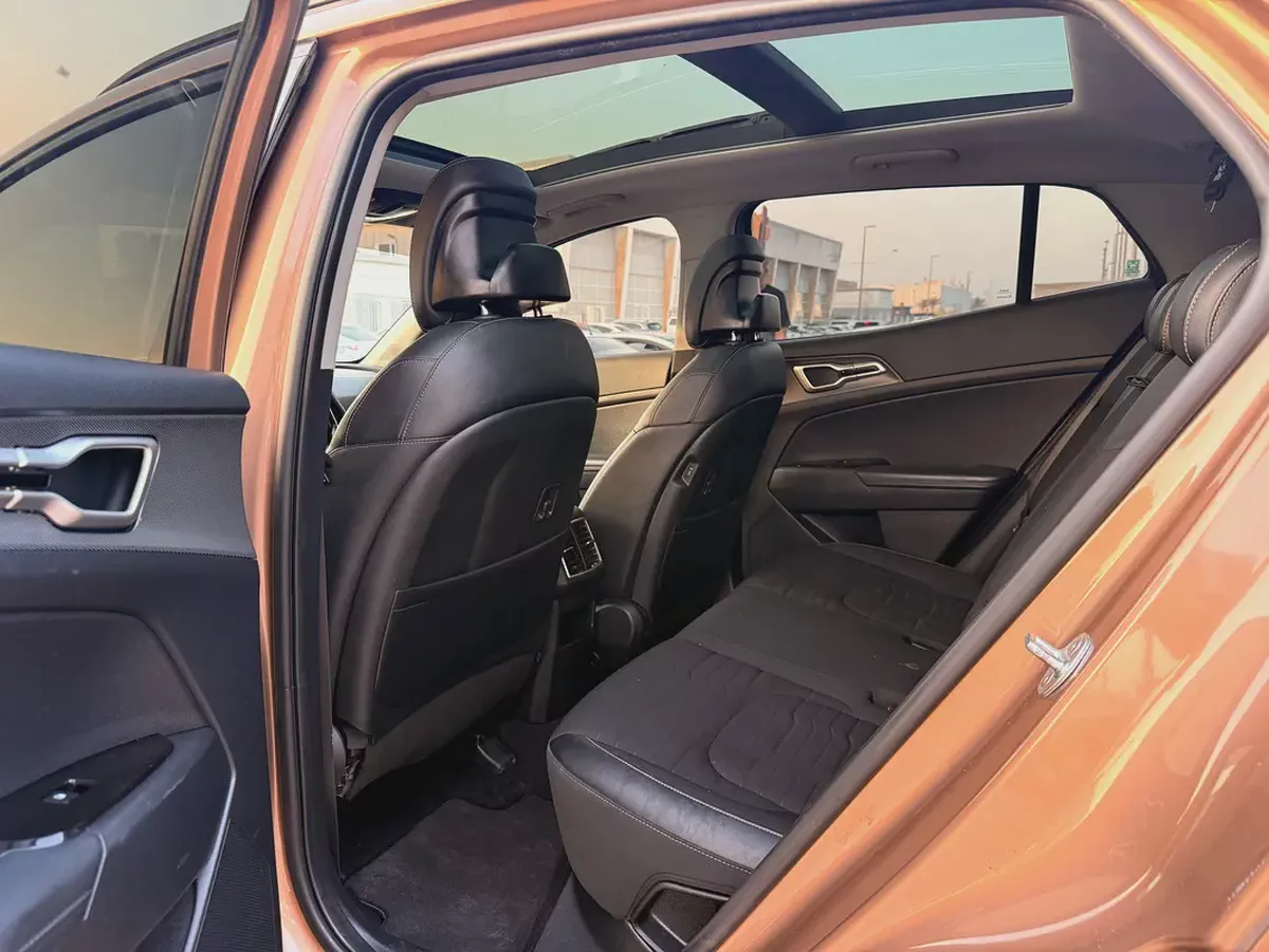 2023 Kia Sportage X-Line GCC Specs in Excellent Condition-9-9