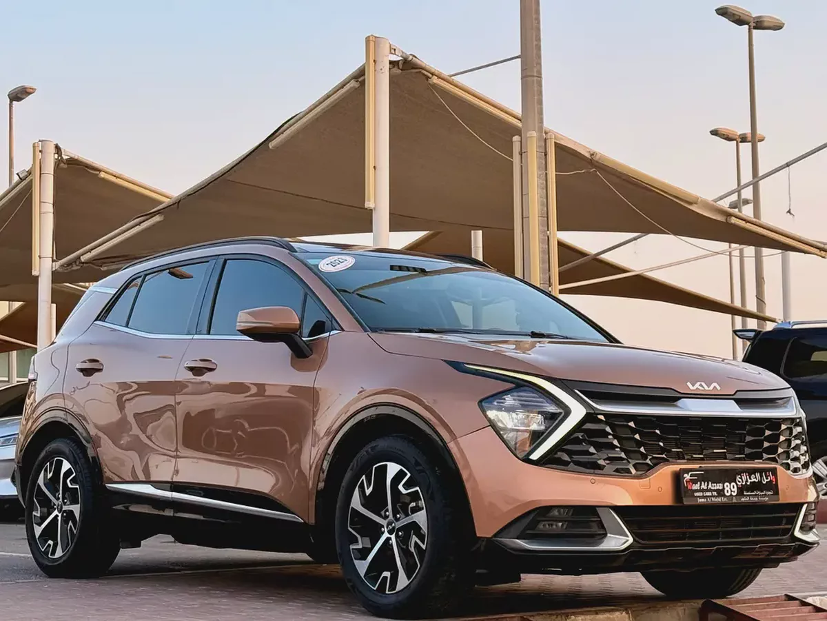2023 Kia Sportage X-Line GCC Specs in Excellent Condition-2-2