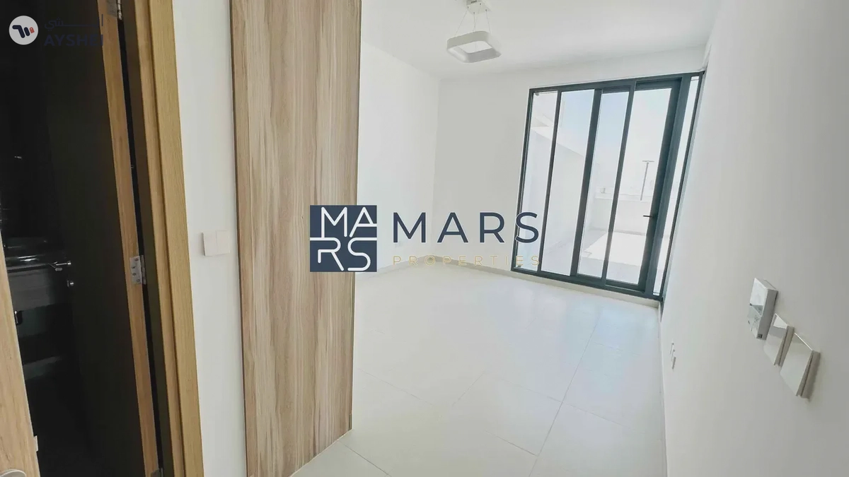 Amazing Layout | Huge Terrace | Brand New | Lagoon View-19-19