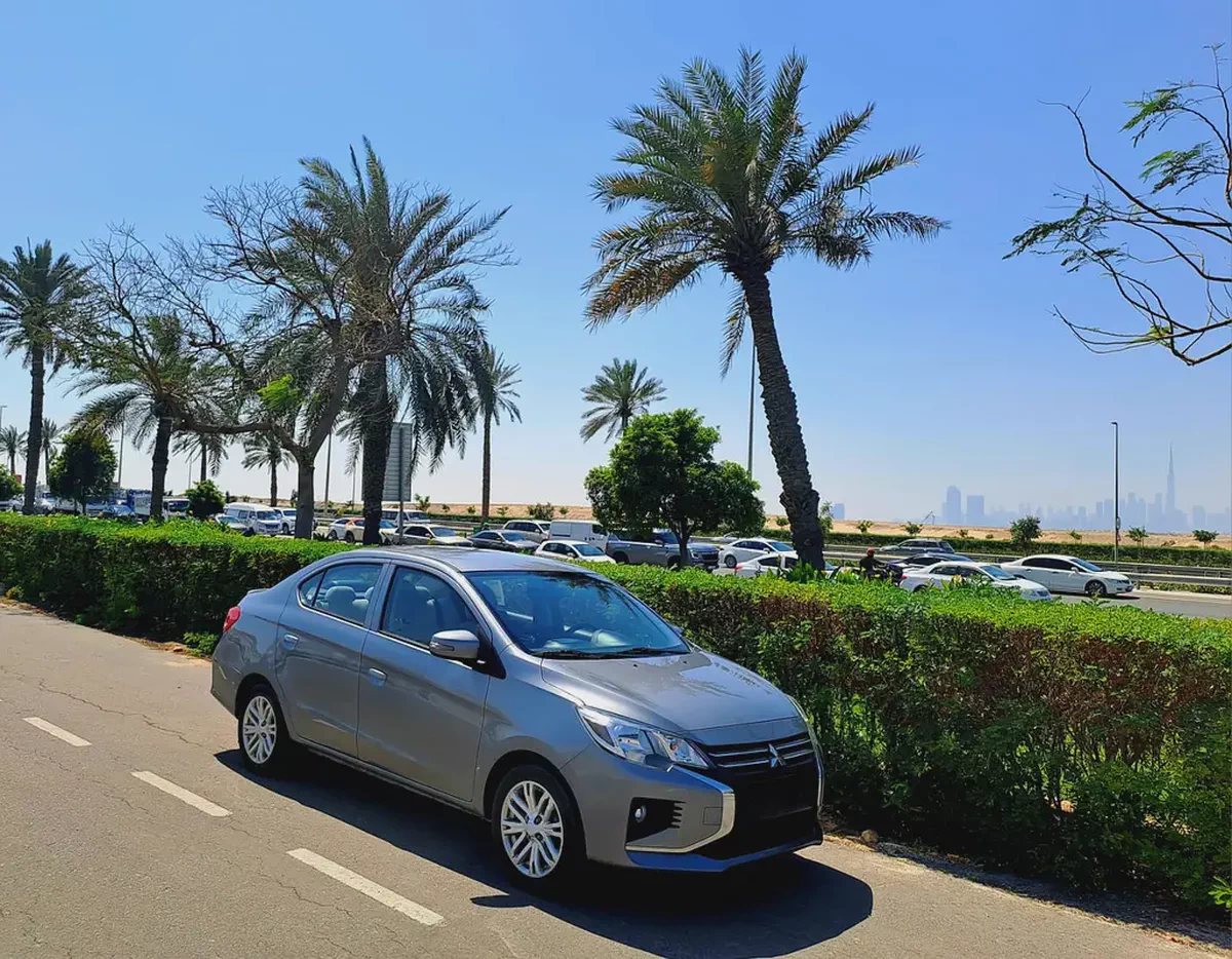 GLX MEDIUM LINE TRIM, 1.2L, GCC, ACCIDENT FREE, (375/-MONTHLY)-13-13