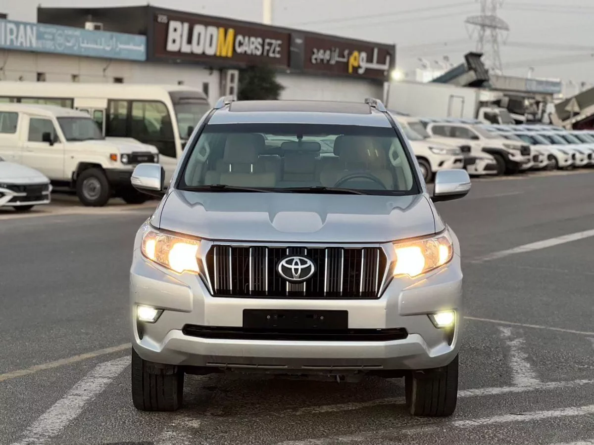 Toyota Prado  2022 Toyota Prado Full Option – GCC Specs-2-0