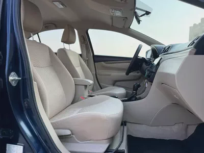 Suzuki Ciaz 2023 GCC Specs - Premium Condition With Low KM Perfect Family 4 Cylinder Sedan-7