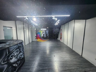 PRIME LOCATION SHOP AL TWAR 1 NEAR DAFZA METRO STATION FOR 120K-0