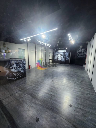 PRIME LOCATION SHOP AL TWAR 1 NEAR DAFZA METRO STATION FOR 120K-2