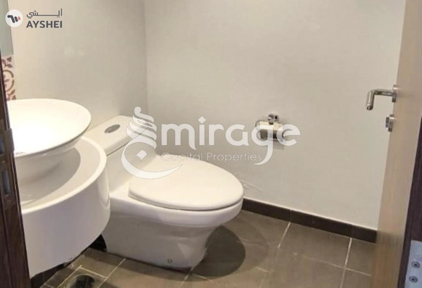 VILLA FOR SALE IN MANAZEL AL REEF 2, AL SAMHA