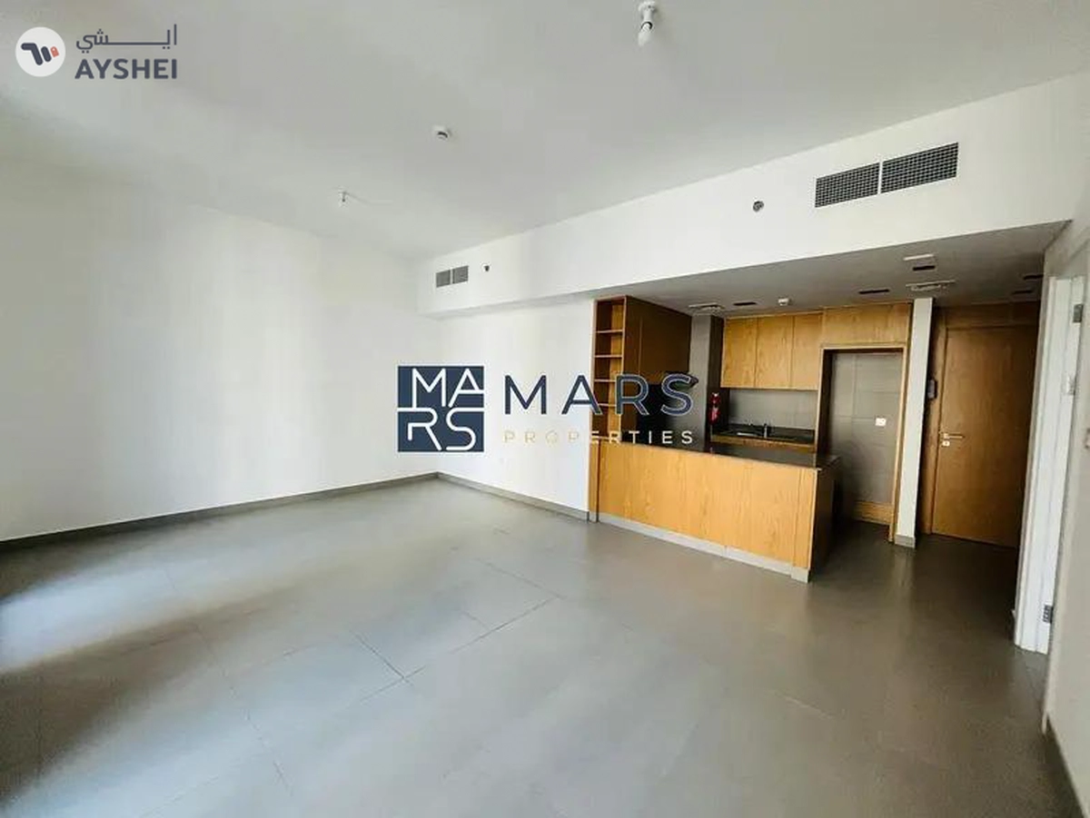 1BHK Gem with Relaxing Balcony Vibes-21-21